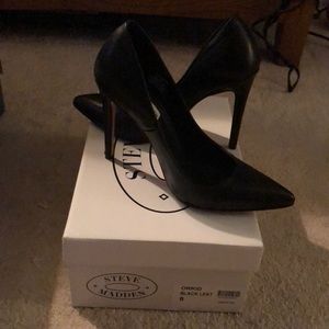 Steve Madden size 8 pumps black. Style Orkin